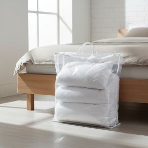 Úložný obal na lůžkoviny a deky 55×60×10 cm – taška se zipem a textilním uchem, průhledný, bílý lem